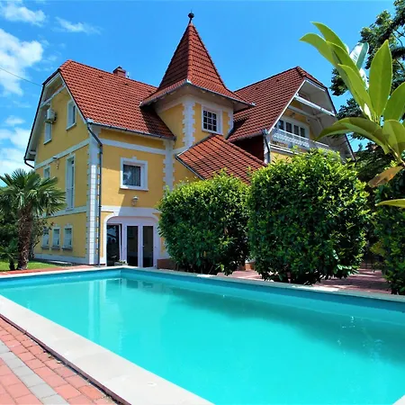 Eden Apartmanhaz 2 Balatonfured