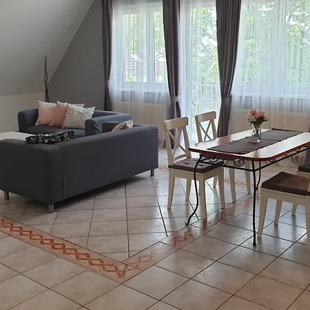 Lägenhet Eden Apartmanhaz 2