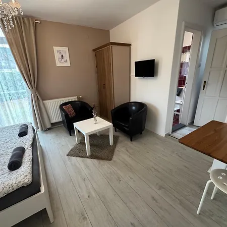 Eden Apartmanhaz 2 * Balatonfüred