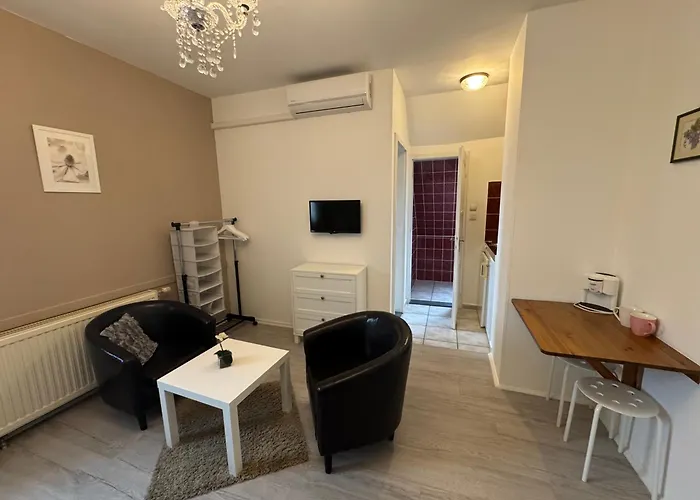 Eden Apartmanhaz 2 Lägenhet *